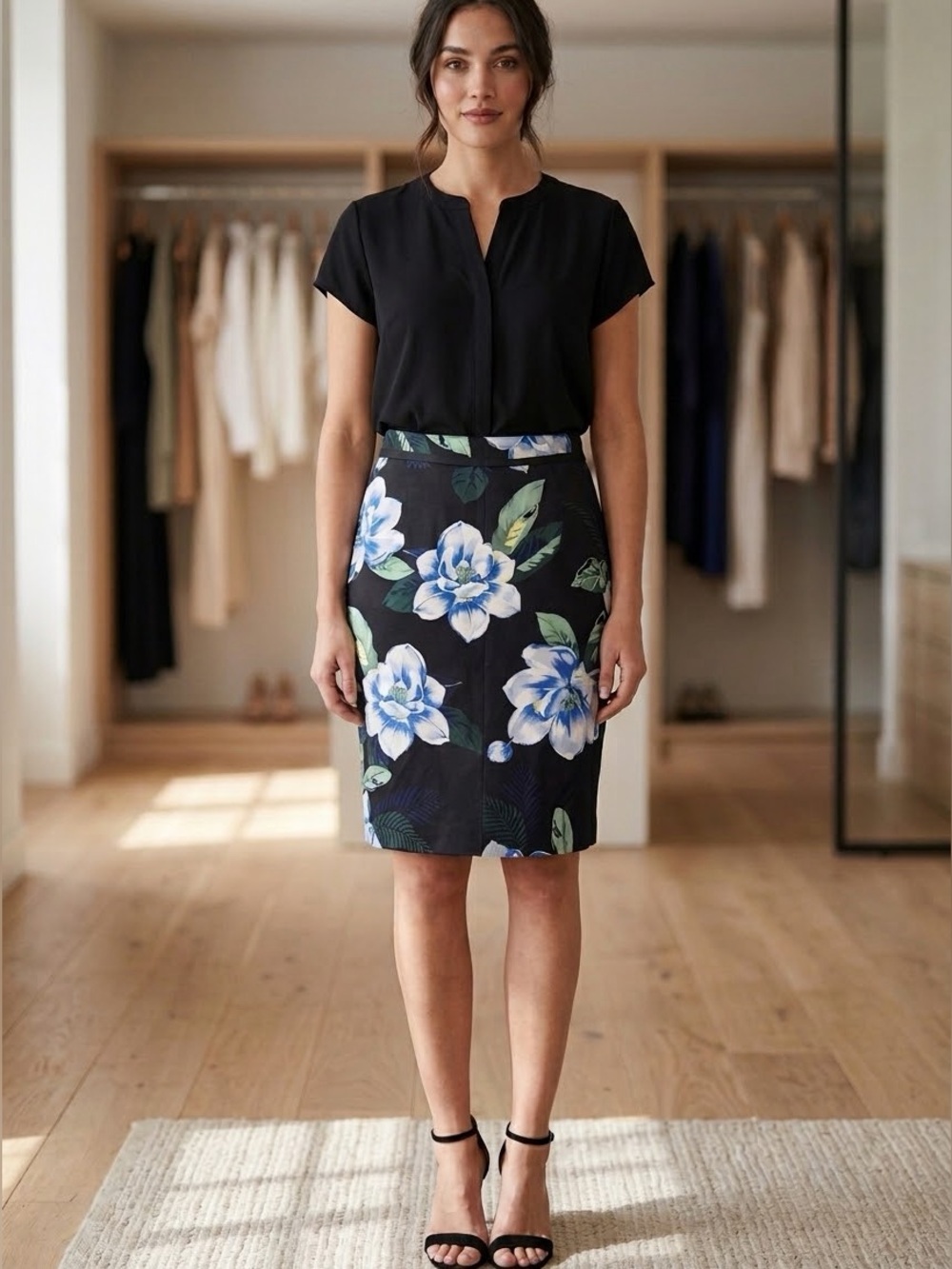 Banana Republic Women’s Black Tropical Floral Print Lined Pencil Skirt Size 6